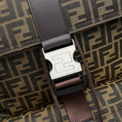 Borsa zaino Fendi Dimensioni: 41*31*19cm