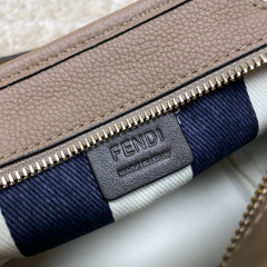 Borsa della spesa Fendi Dimensioni: 23*19.5*15cm