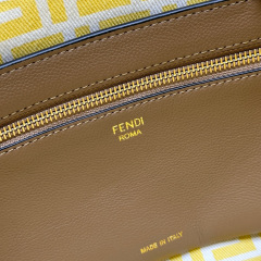 Fendi Einkaufstasche Größe: 35 x 19,5 x 32 cm