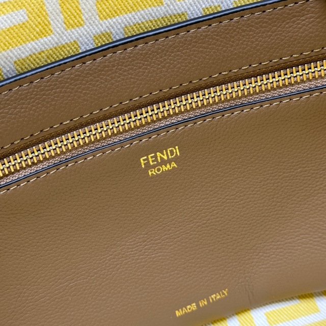 Fendi Einkaufstasche Größe: 35 x 19,5 x 32 cm