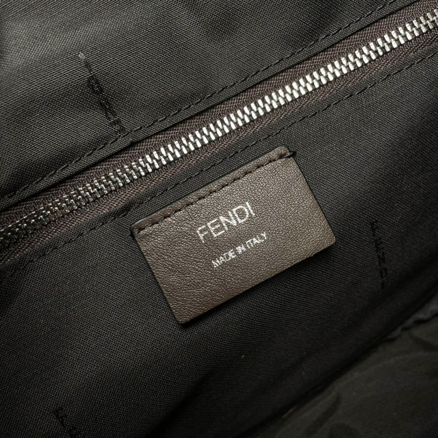 Borsa a tracolla Fendi Dimensioni: 35*20*8cm