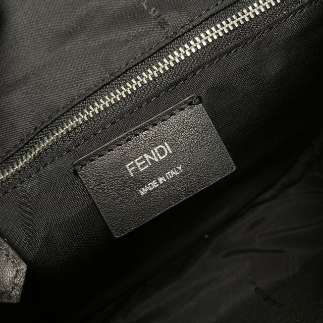 Borsa a tracolla Fendi Dimensioni: 35*20*8cm