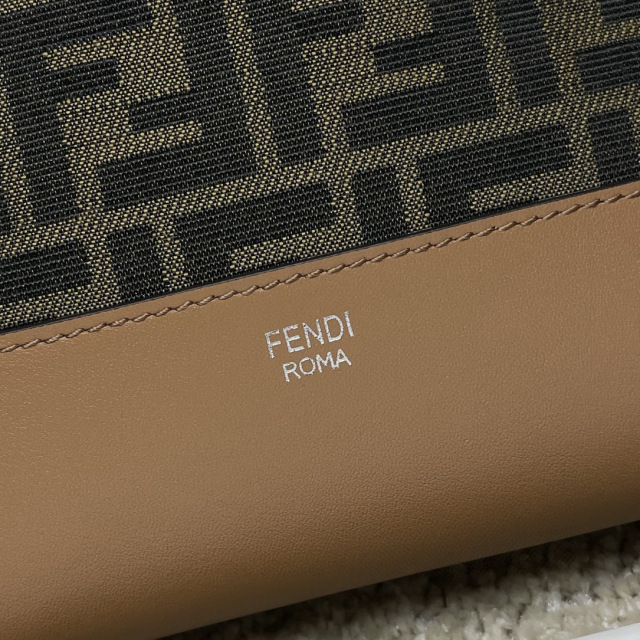 Fendi Beg bahu tunggal Saiz：34*22*5cm