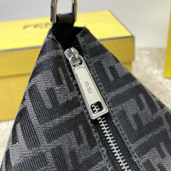Fendi Einzelne Umhängetasche Größe: 34 * 22 * 5 cm