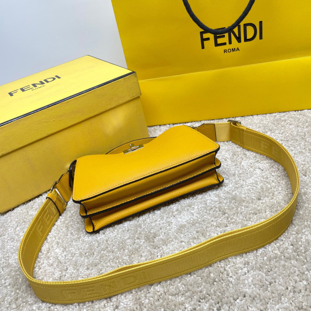 Fendi Hand bag Size：23*14*6cm