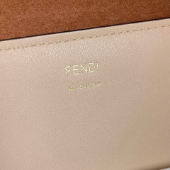 Fendi Einkaufstasche Größe: 35 x 31 x 17 cm