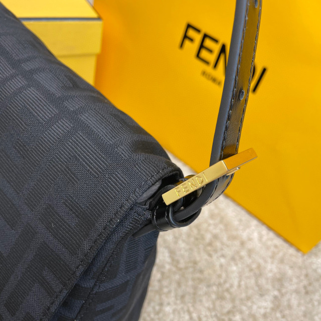 Fendi Hand bag Size：29*10.5*21cm