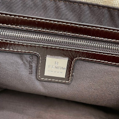 Fendi 手拿包 尺寸：29*10.5*21cm
