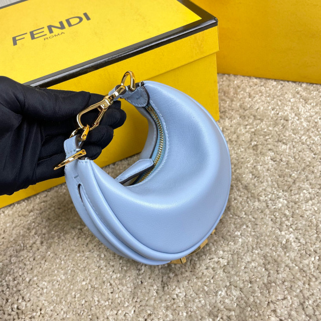 Fendi Herz Monatstasche Größe: 29*24,5*10cm