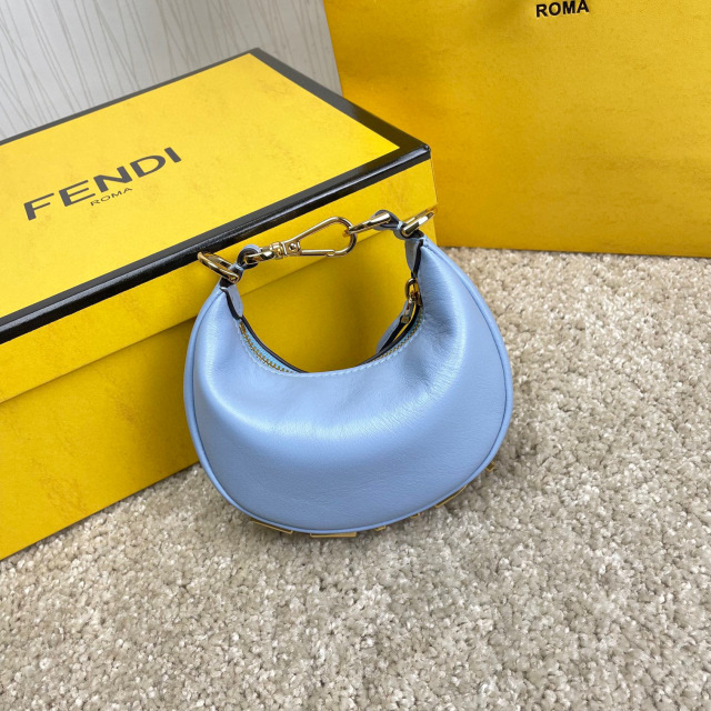 Fendi Herz Monatstasche Größe: 29*24,5*10cm