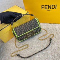 Fendi Handtasche Größe: 26*4*16cm