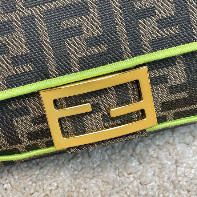 Fendi Handtasche Größe: 26*4*16cm