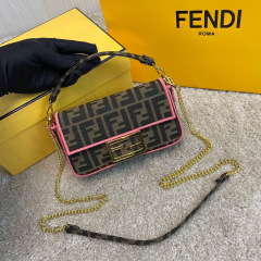 Fendi Handtasche Größe: 26*4*16cm