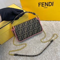 Fendi Handtasche Größe: 26*4*16cm