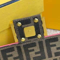 Fendi Handtasche Größe: 26*4*16cm