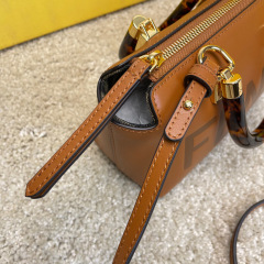 Fendi Handtasche Größe: 17*8*12cm