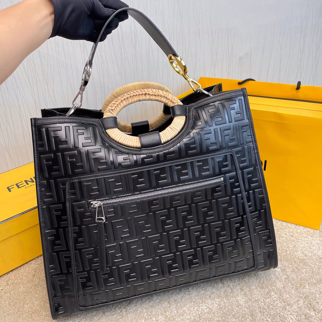 Borsa della spesa Fendi Dimensioni: 44*36*16cm