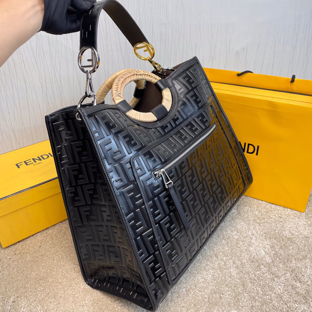Borsa della spesa Fendi Dimensioni: 44*36*16cm