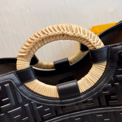 Borsa della spesa Fendi Dimensioni: 44*36*16cm