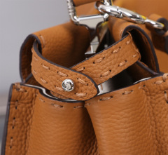 Fendi Handtasche Größe: 23*18*11cm