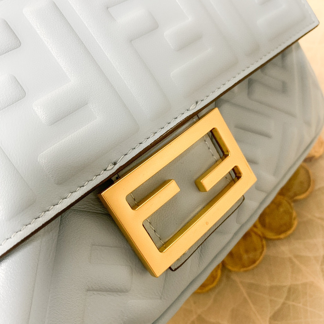 Fendi Handtasche Größe: 26*13*6cm