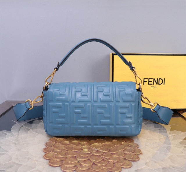 Fendi Handtasche Größe: 20*5*13cm