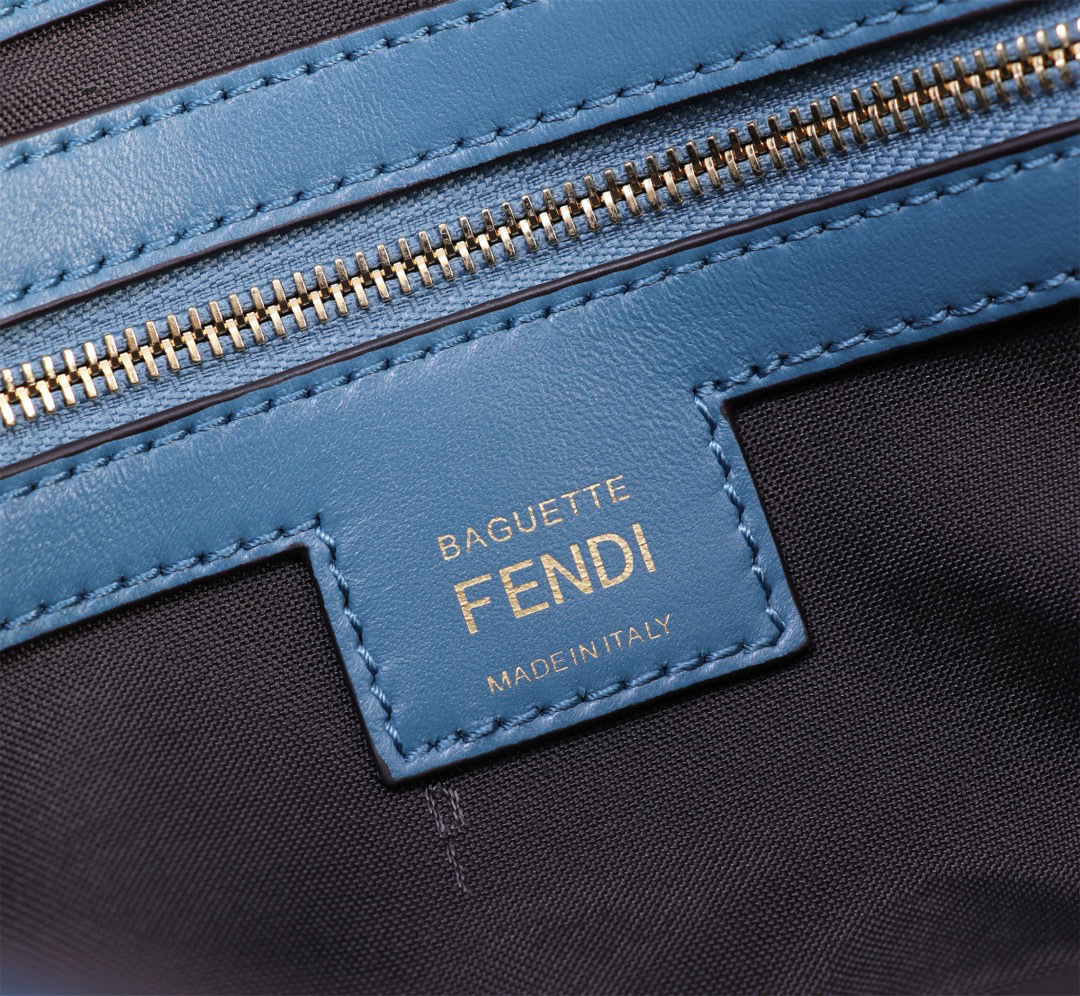 Fendi Handtasche Größe: 20*5*13cm