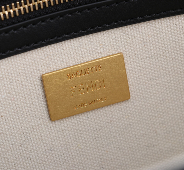 Fendi Einzelne Umhängetasche Größe: 26 * 13 * 6 cm
