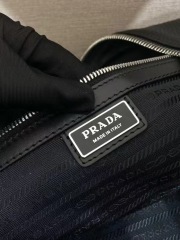 Prada  messenger/courier bag Size：43*32*18cm