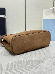 Prada Hand bag Size：32*23*11cm