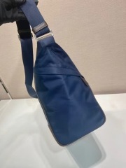 Prada messenger/courier bag Saiz：34*34*17cm