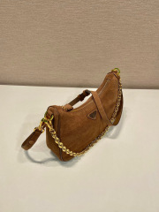 Beg Ketiak Prada Saiz：23*16*6.5cm