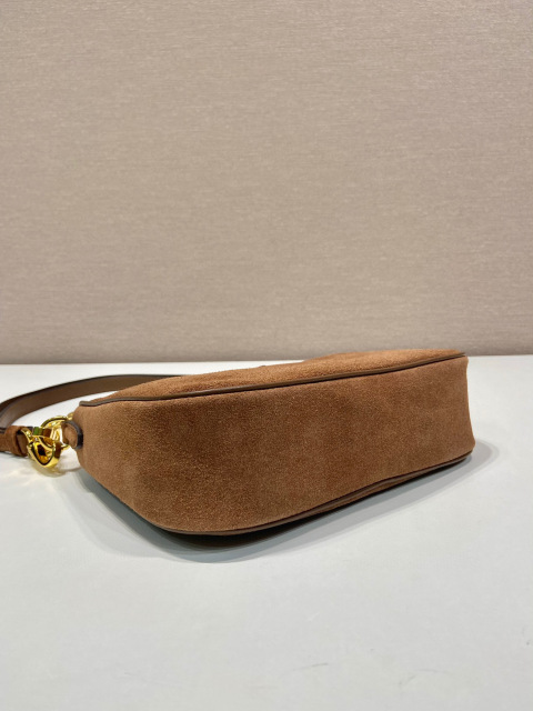 Beg Ketiak Prada Saiz：23*16*6.5cm