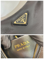 Beg Ketiak Prada Saiz：22.5*18.5*6.5cm