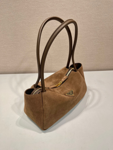 Prada Einzelne Umhängetasche Größe: 28 * 18 * 11 cm