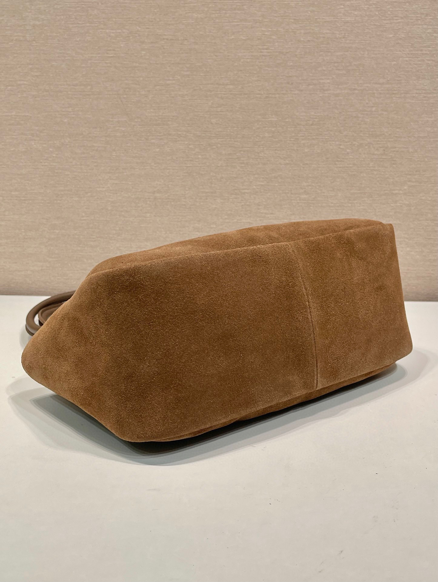 Prada Einzelne Umhängetasche Größe: 28 * 18 * 11 cm