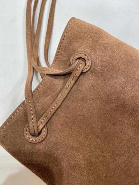 Prada Beg bahu tunggal Saiz：17*20*3cm