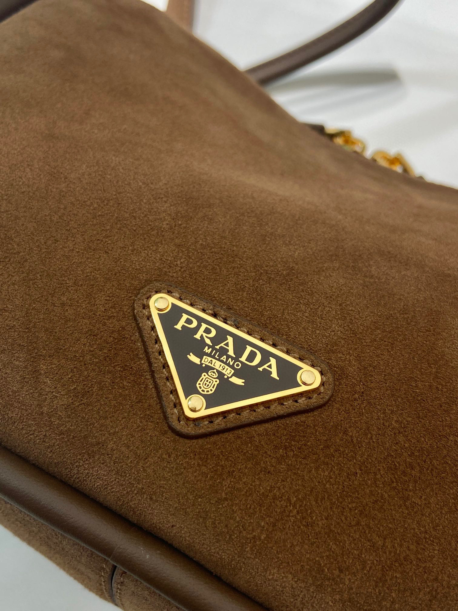 Prada Handtasche Größe: 25 * 18 * 10 cm