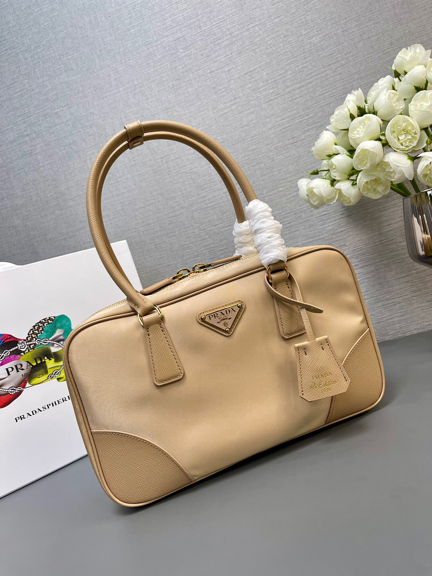 Prada Handtasche Größe: 30 * 17,5 * 9 cm