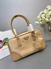Prada Handtasche Größe: 30 * 17,5 * 9 cm