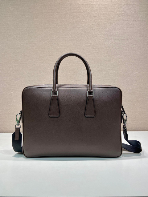 Prada Aktentasche Größe: 38 x 28 x 6,5 cm