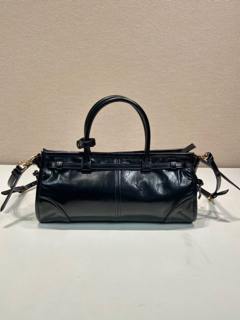 Prada 手袋尺寸：32*15.5*12cm