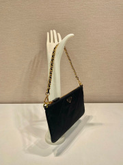 Prada Single shoulder bag Saiz：24.5*14.3cm