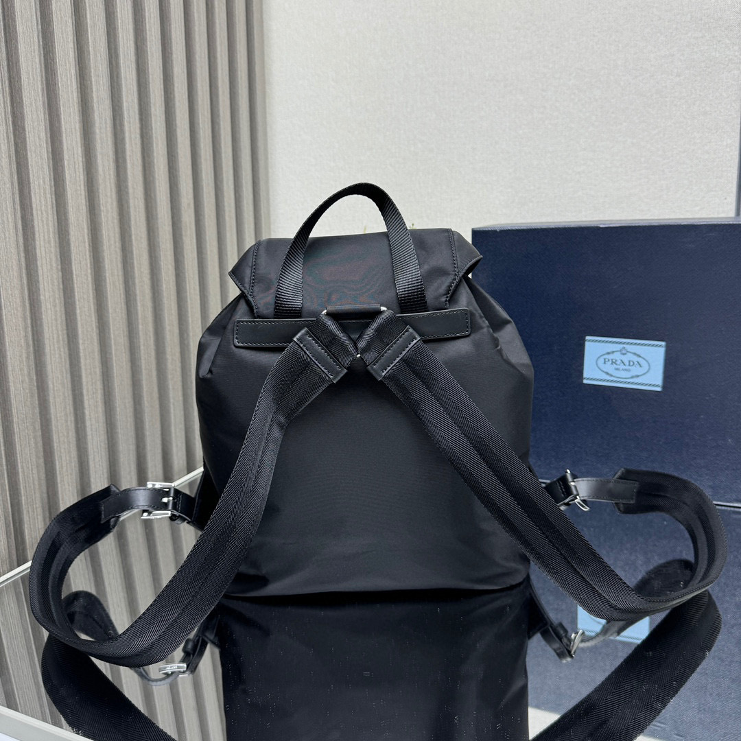 Beg beg galas Prada Saiz：27*29*13.5cm