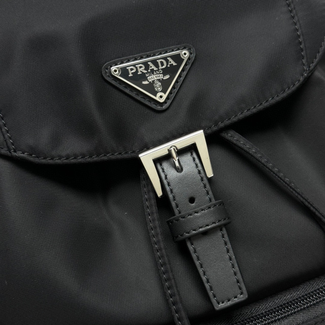 Beg beg galas Prada Saiz：27*29*13.5cm