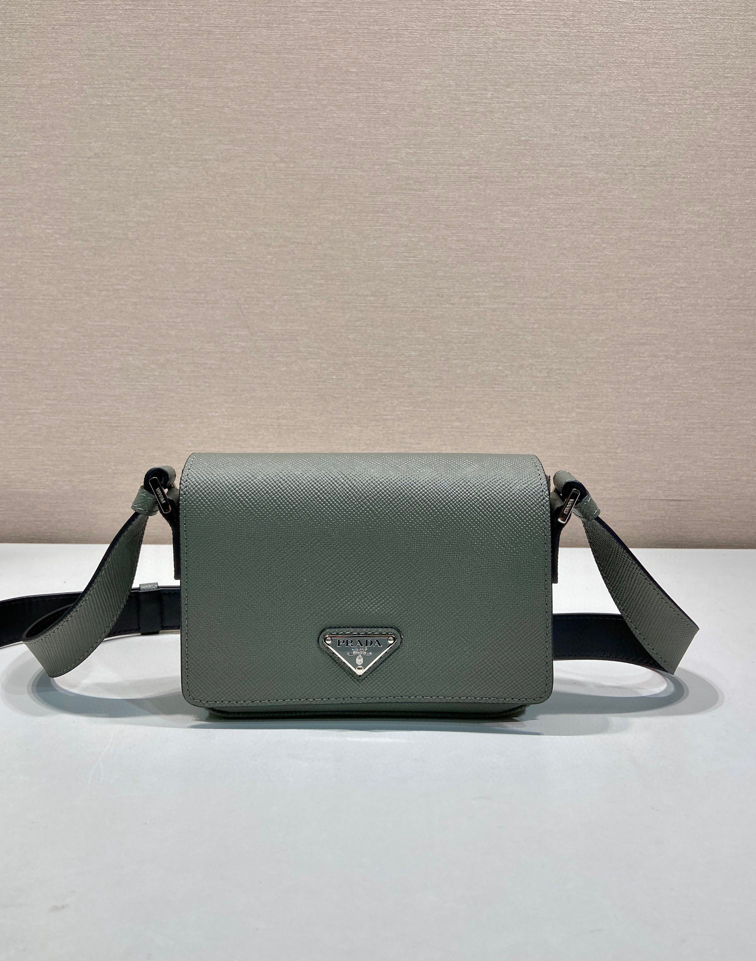 Prada Einzelne Umhängetasche Größe: 19**13*5cm
