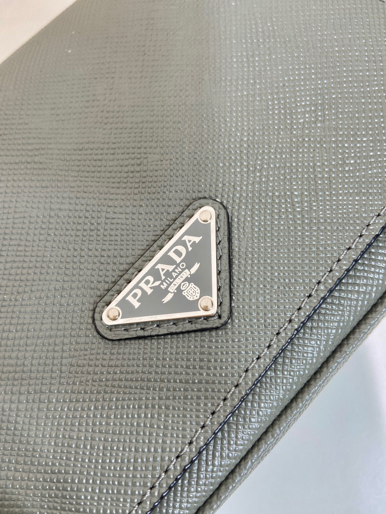 Prada Einzelne Umhängetasche Größe: 19**13*5cm