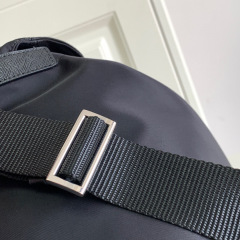 Prada Rucksacktasche Größe: 30 x 32 x 15 cm