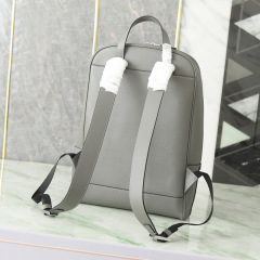 Prada 背包 尺寸：43*30*12.5cm