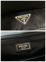 Prada 背包 尺寸：32*57*19cm
